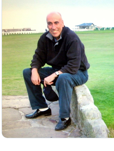 Jurnalis Golf Ian Hutchinson meninggal dunia